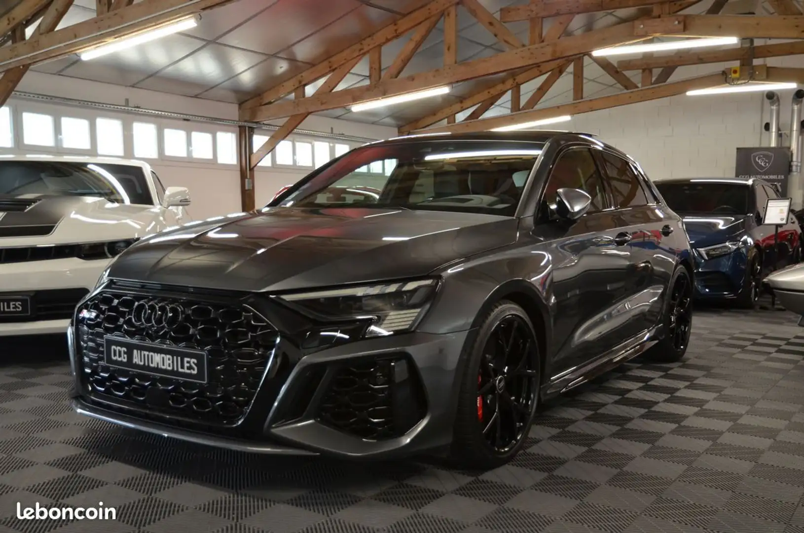 Audi RS3 sportback 8y Grau - 1