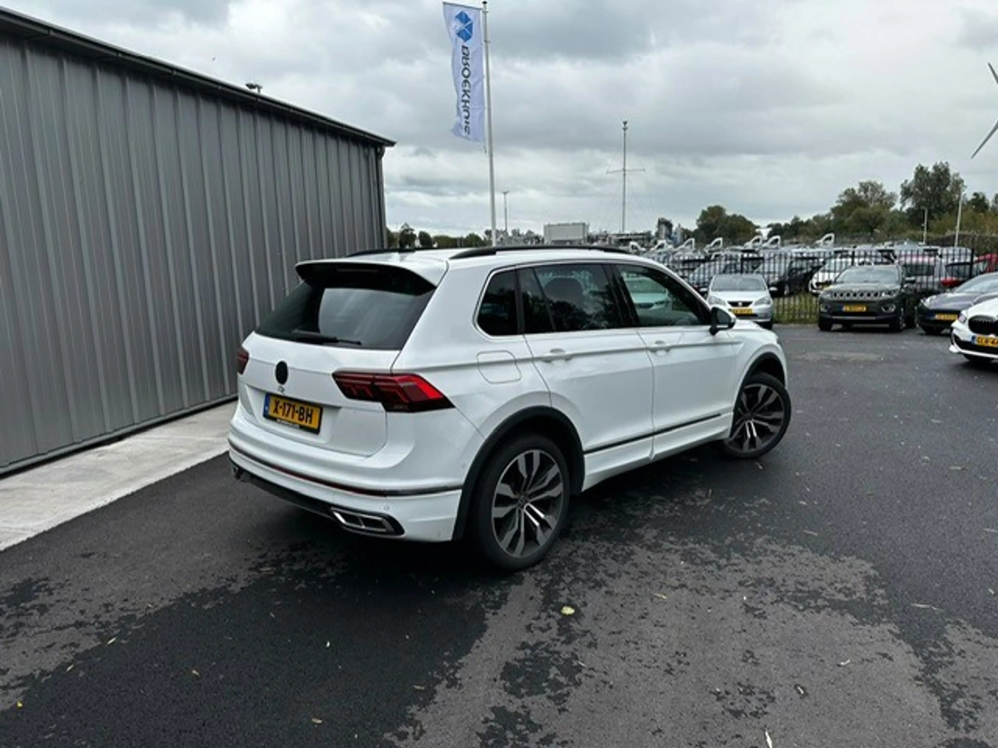 Volkswagen Tiguan 1.4 TSI eHybrid R-Line Business+ l 20" Suzuka l IQ — photo 3