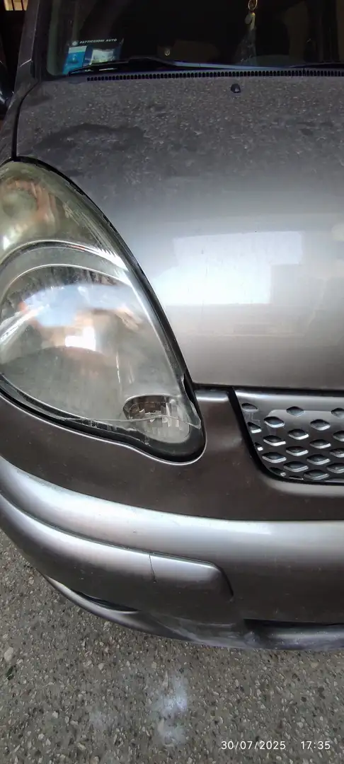 Toyota Yaris Verso 1.3 Sol Argent - 2