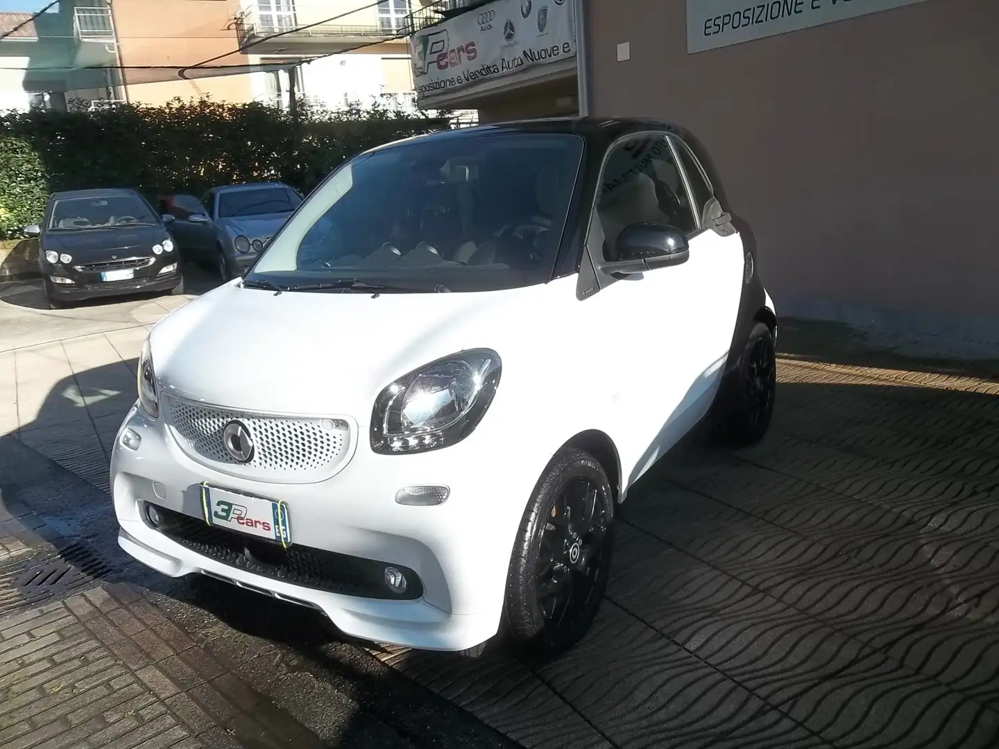 smart forTwo Fortwo1.0 AUTOM.71cv twinamic Bianco - 2