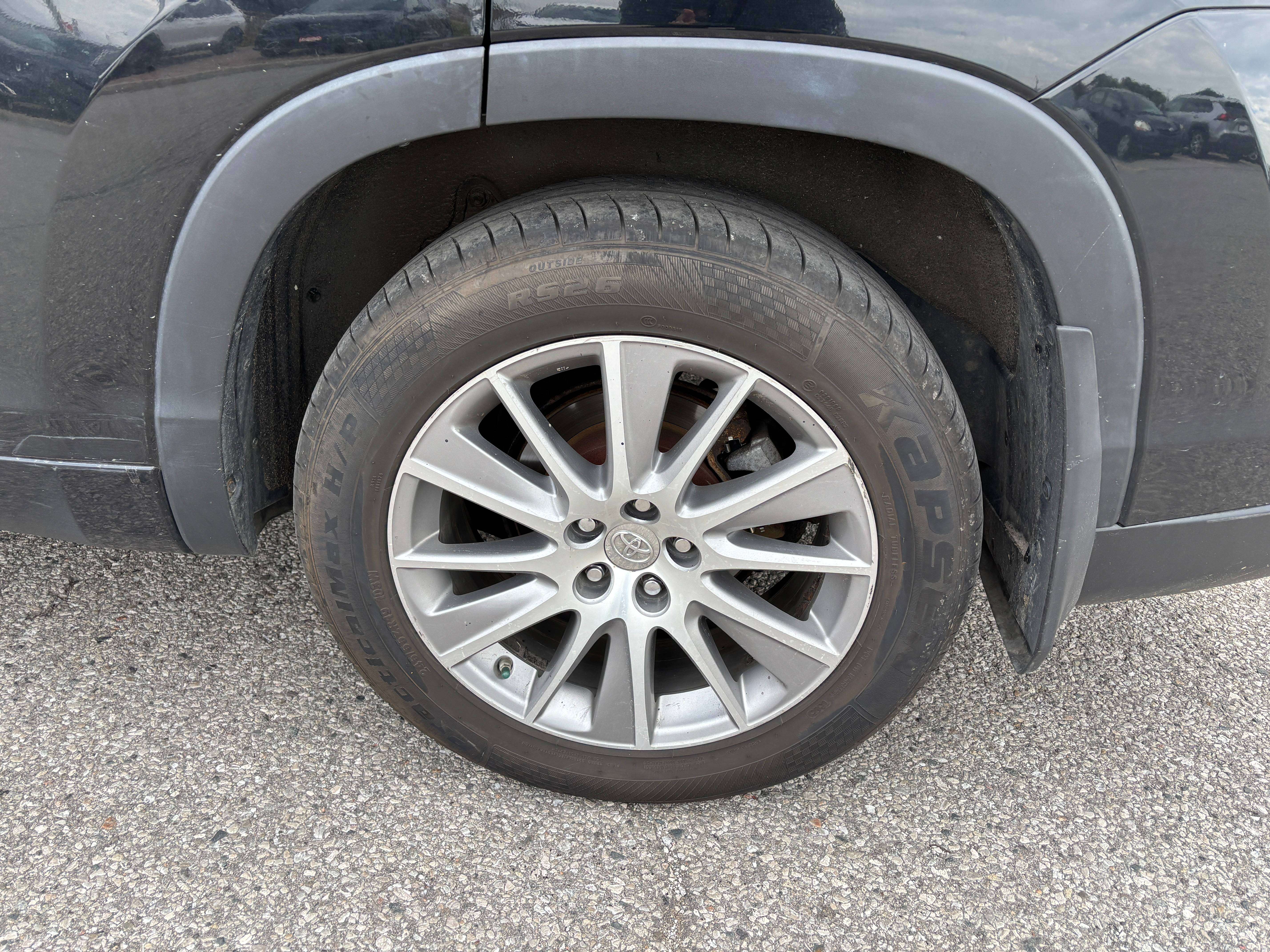used 2015 Toyota Highlander car, priced at $18,995