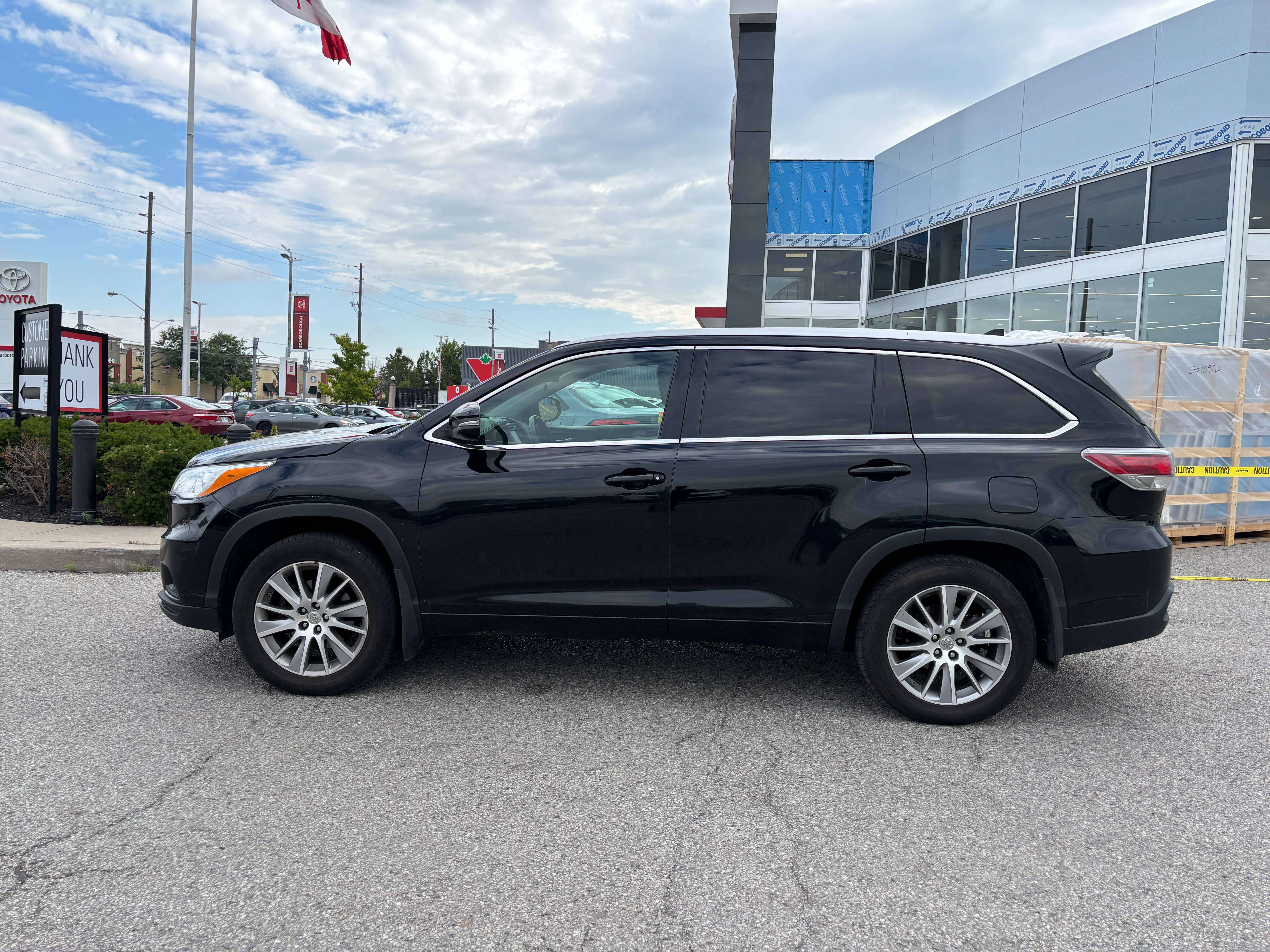 used 2015 Toyota Highlander car, priced at $18,995