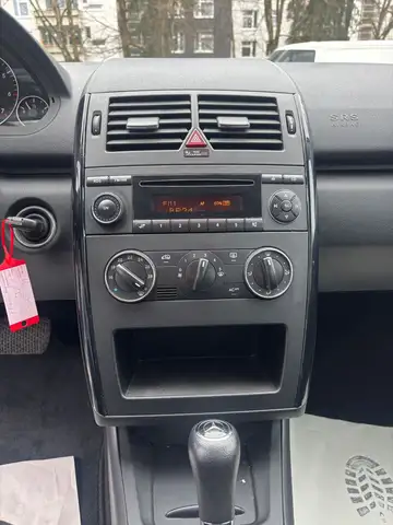 Mercedes-Benz A-Class view 12