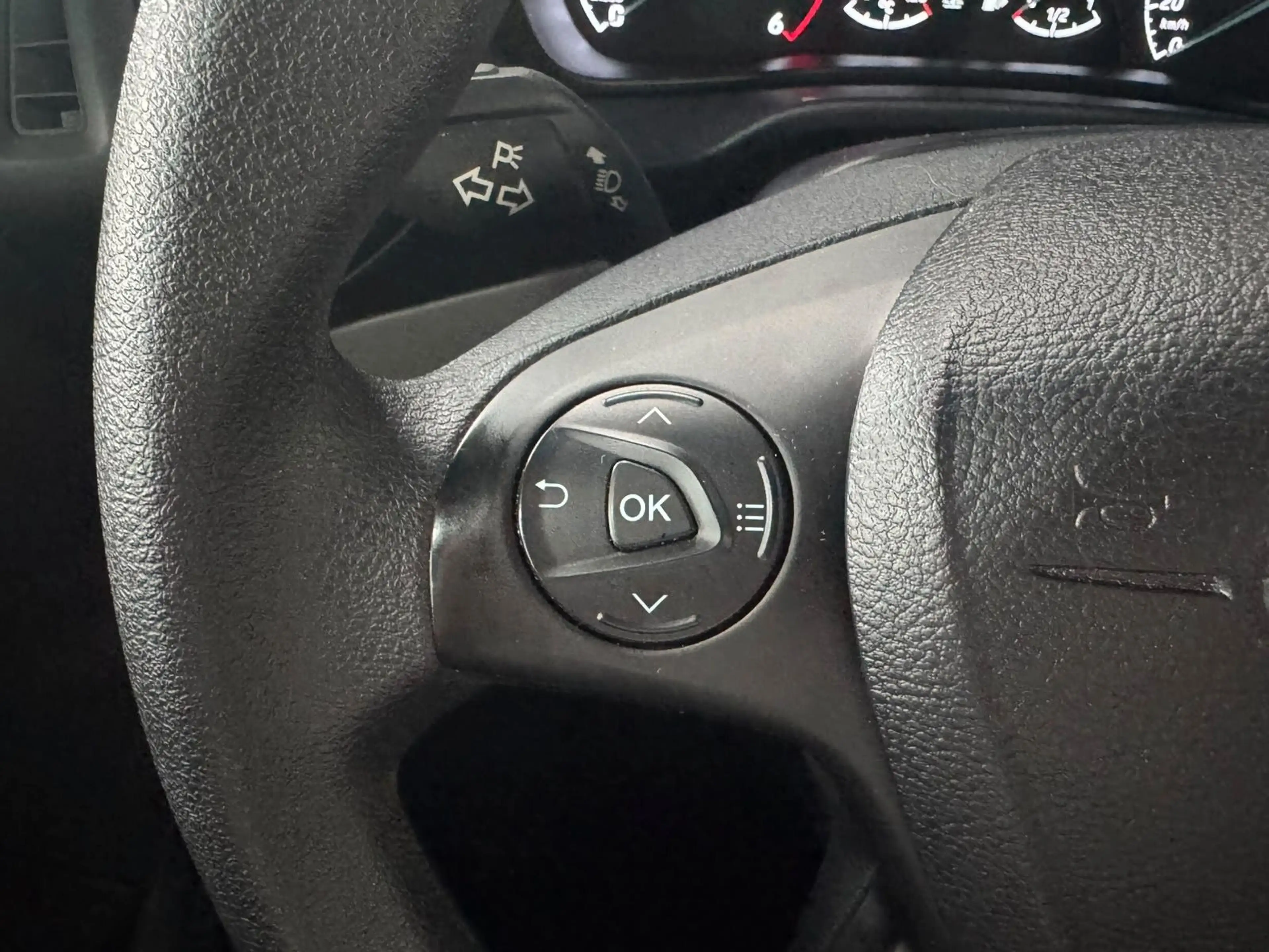 Ford Transit Connect *PDC*KAM*Lang*NAVI*KLIMA — photo 9