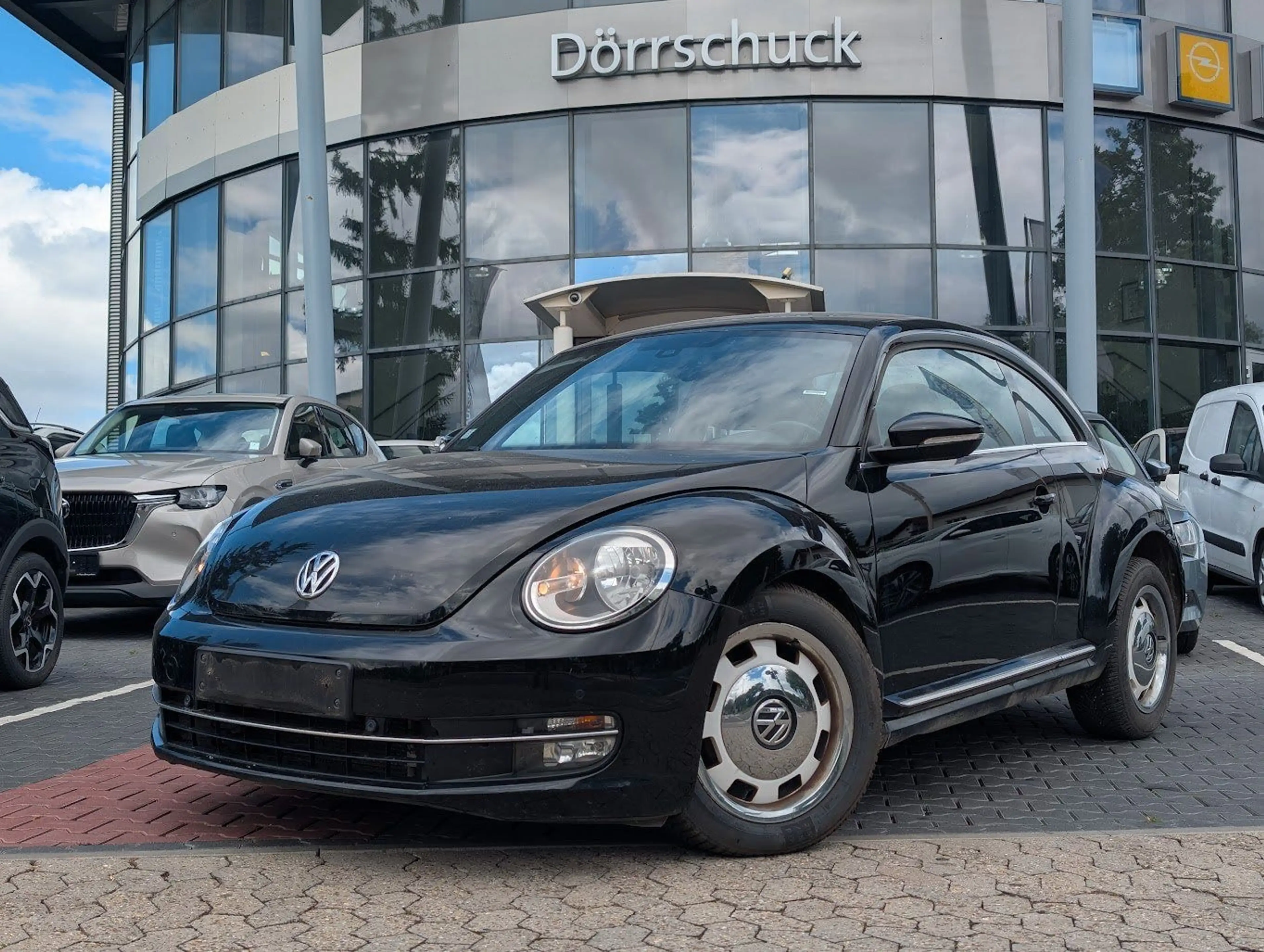 Volkswagen Beetle Beetle Fender Edition XENON. FENDER. PDC. TEMP — photo 3