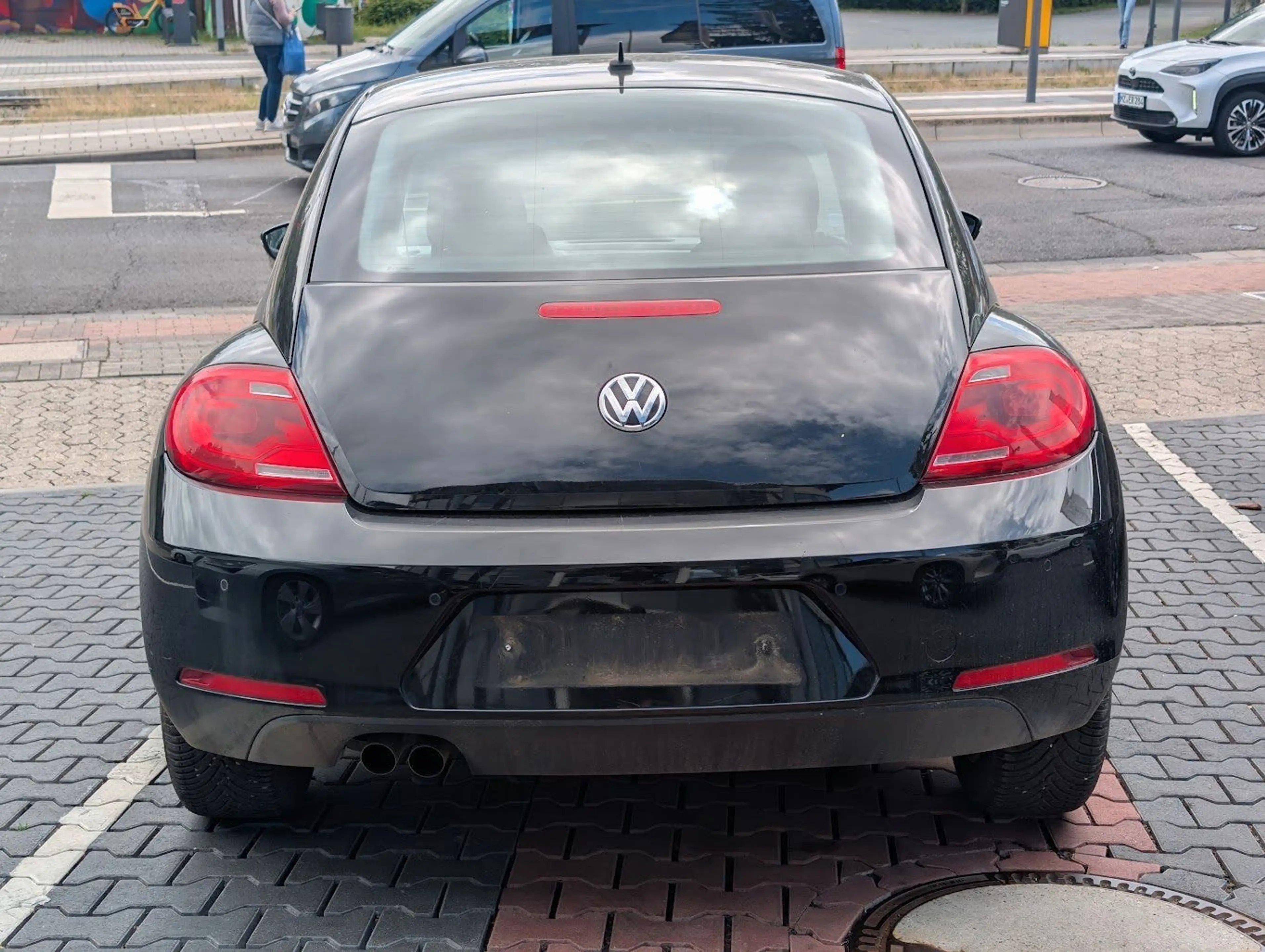 Volkswagen Beetle Beetle Fender Edition XENON. FENDER. PDC. TEMP — photo 6