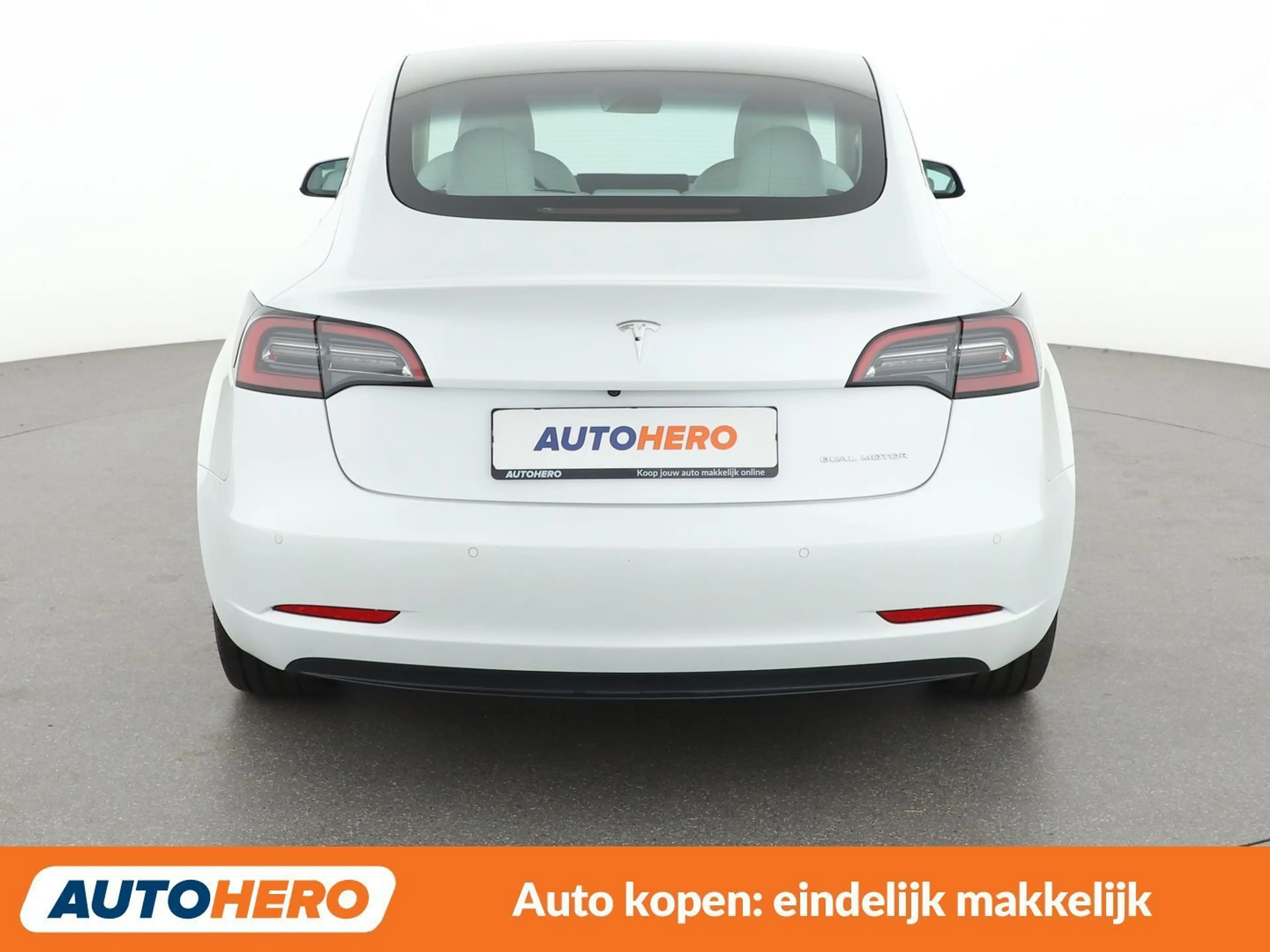 Tesla Model 3 Long Range Dual AWD AWD — photo 5