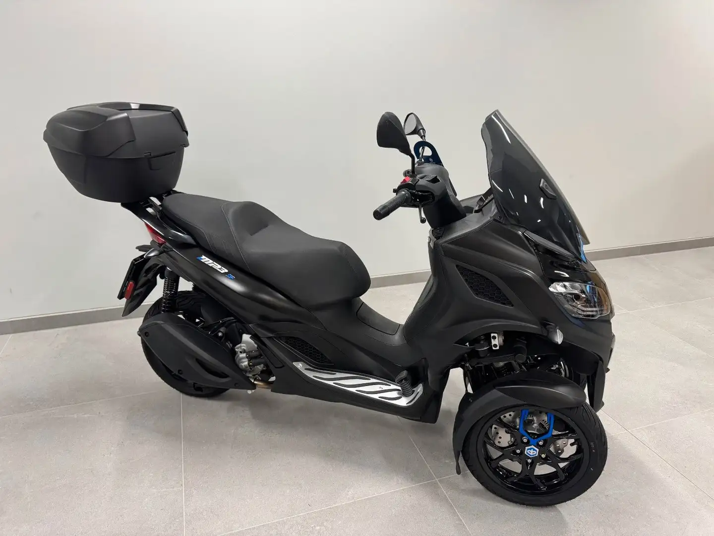 Piaggio MP3 310 Sport -incl Topcase 37l Noir - 2