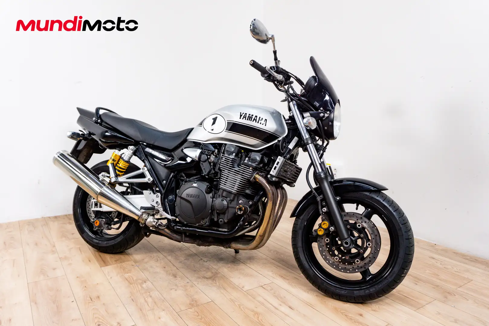Yamaha XJR 1300 - 2