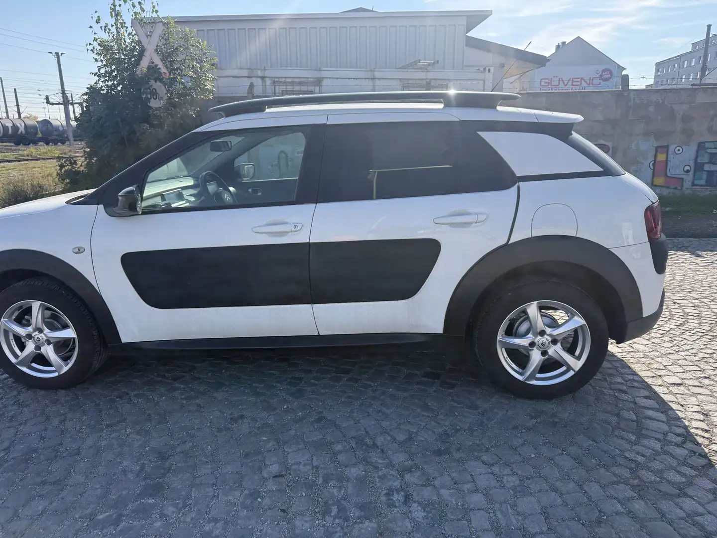 Citroen C4 Cactus 1,2 VTI82 Feel - 2
