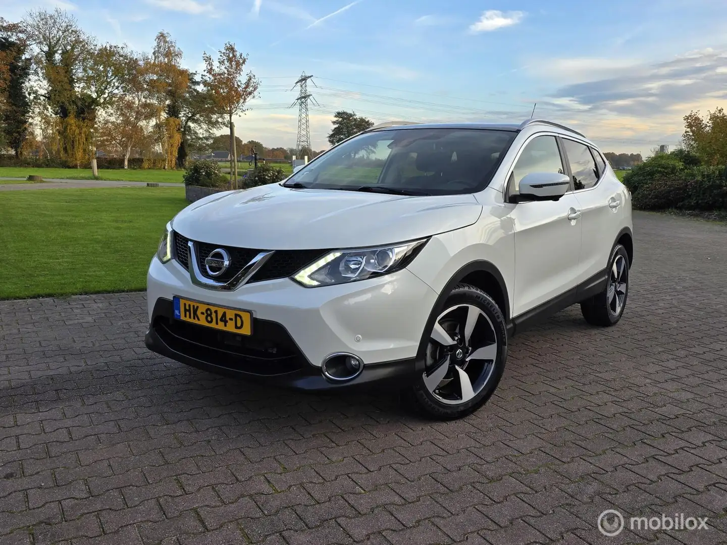 Nissan Qashqai 1.2 Connect Edition/PANODAK/CAMERA/NAVI Wit - 1