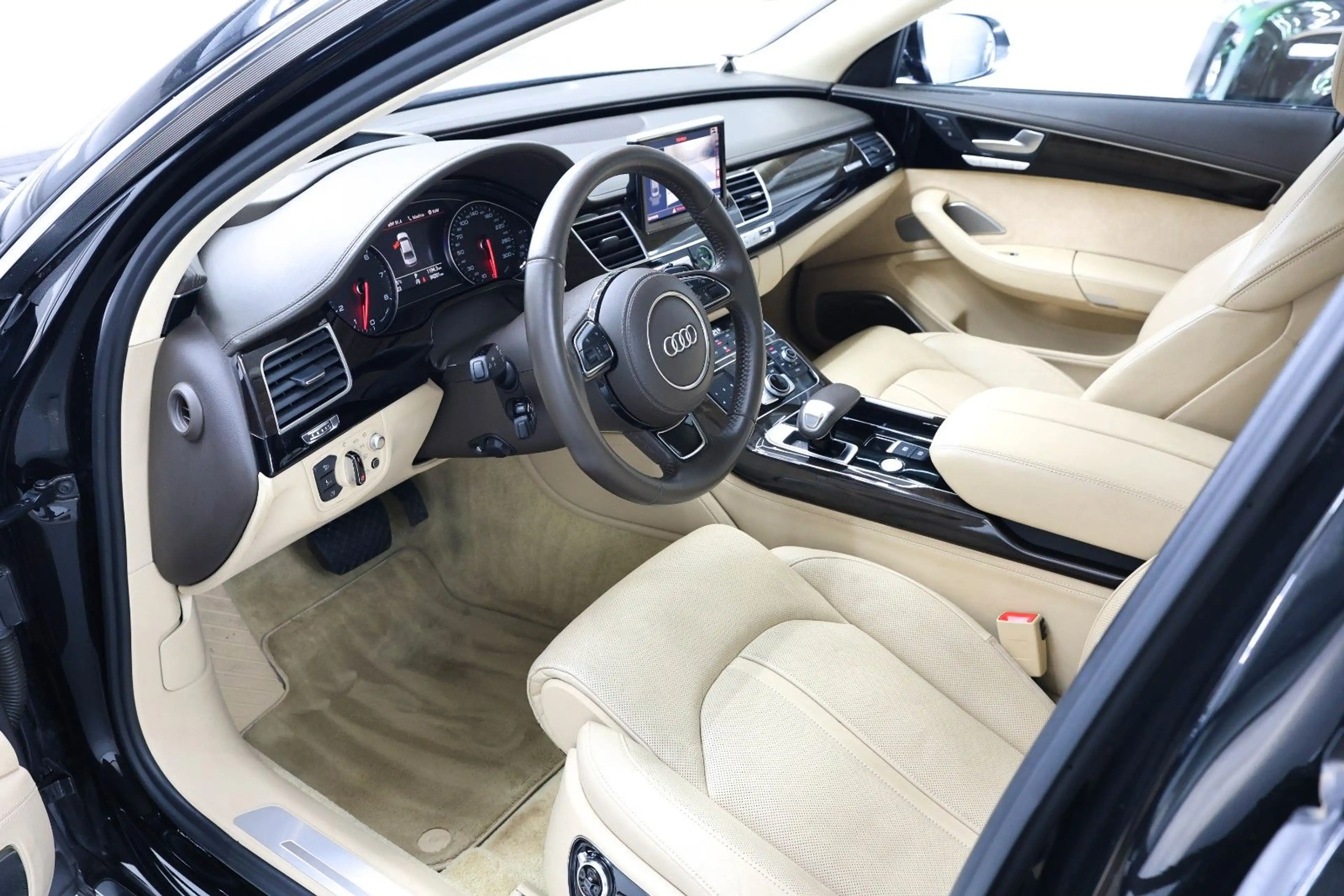 Audi A8 6.3 FSI W12 L B&O Keramik Voll — photo 12