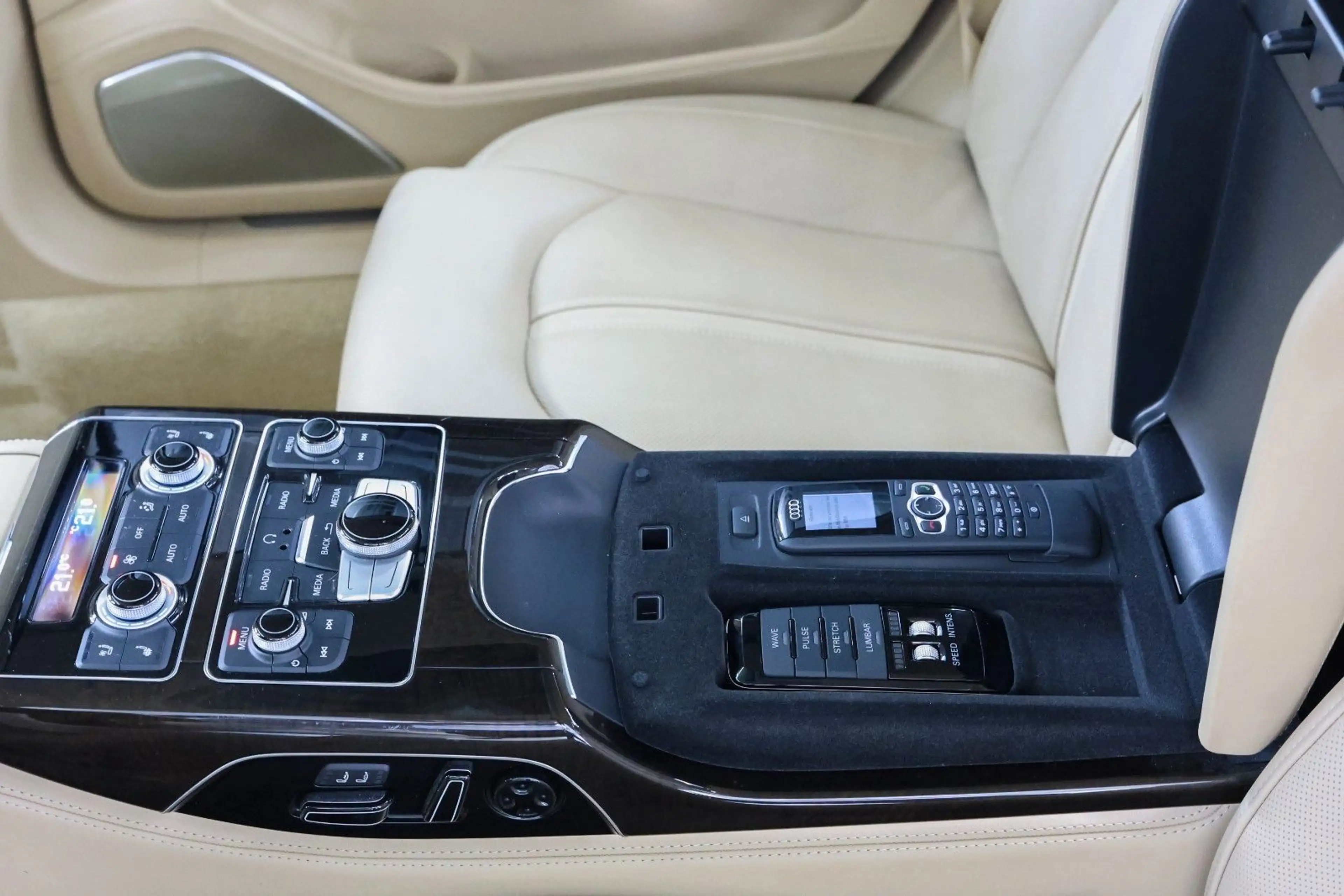 Audi A8 6.3 FSI W12 L B&O Keramik Voll — photo 21
