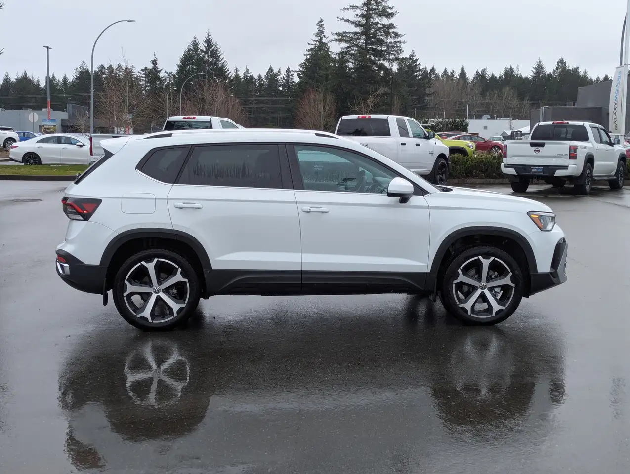 Volkswagen Taos снимка Volkswagen Taos