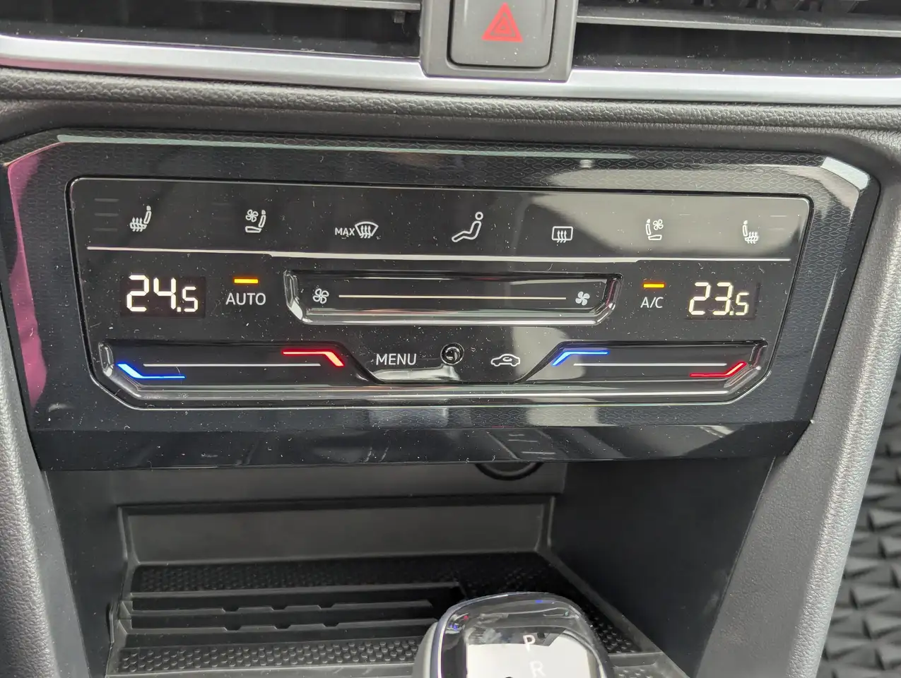Volkswagen Taos снимка Volkswagen Taos