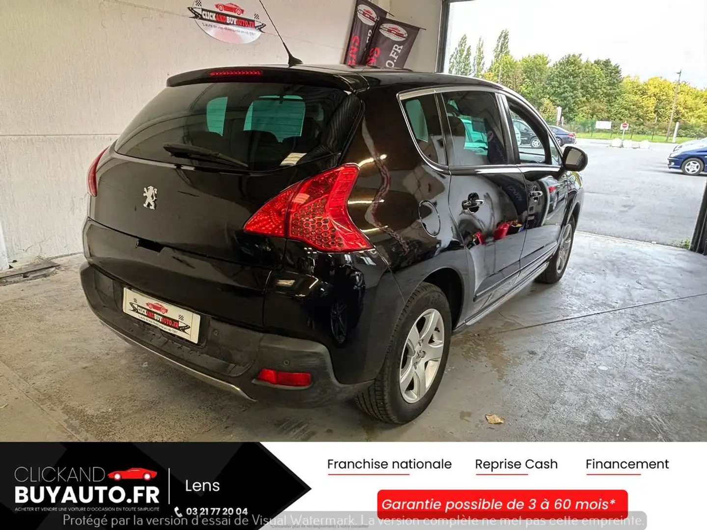 Peugeot 3008 1.6 E-HDI 112CV EDITION PREMIUM / TOIT PANO / BLUETOOTH / GPS Noir - 2