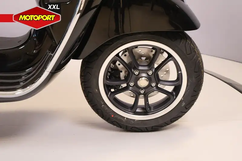 Vespa GTS Super 310 - foto 7