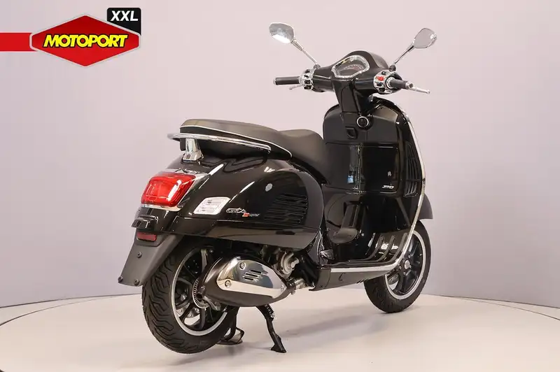 Vespa GTS Super 310 - foto 3