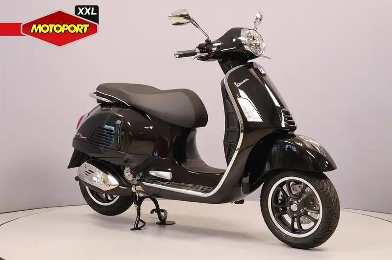 Vespa GTS Super 310 - foto 2