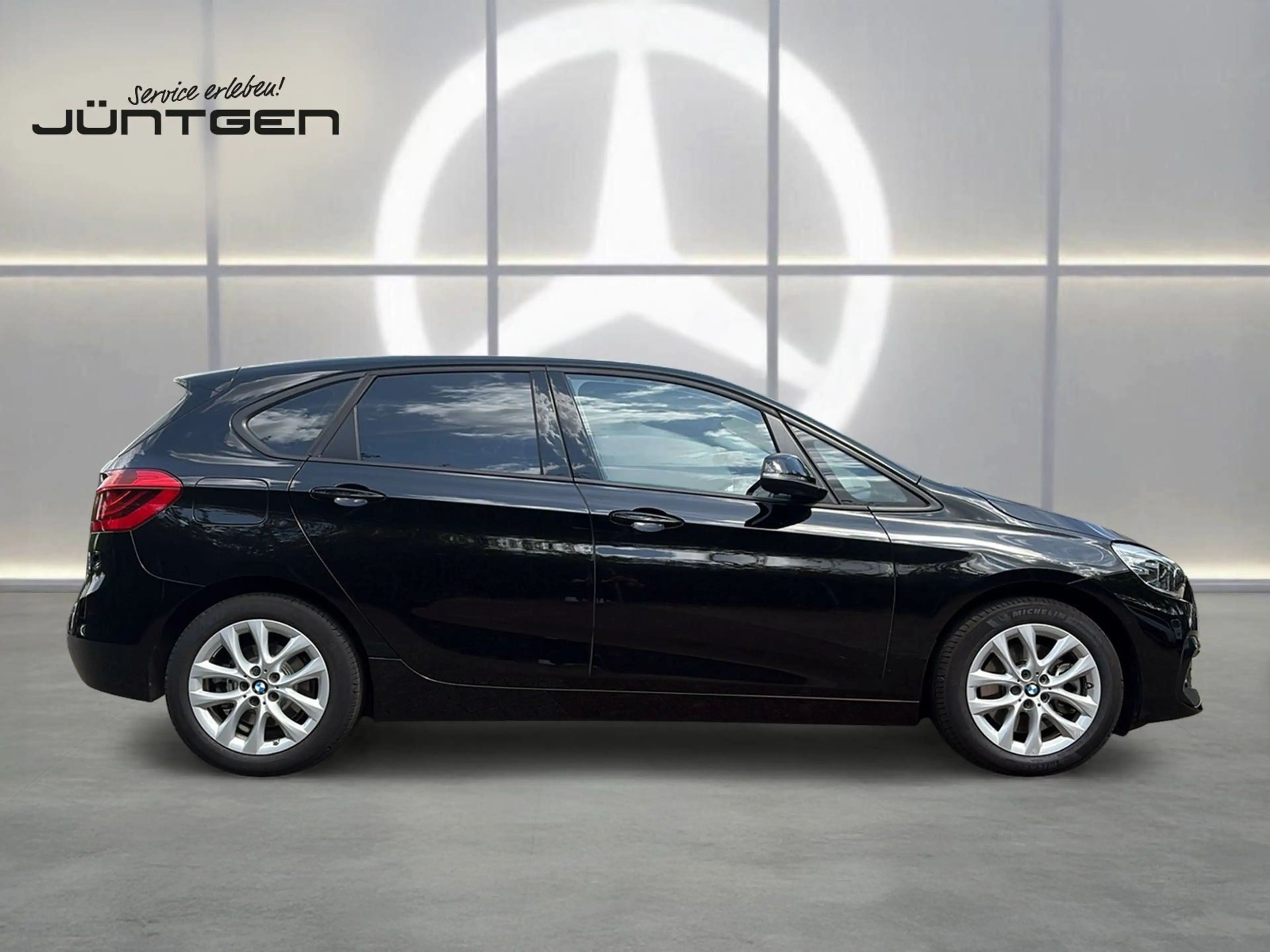 BMW 225 xe Active Tourer NAVI RFK ALLRAD FAHRASSIST — photo 11