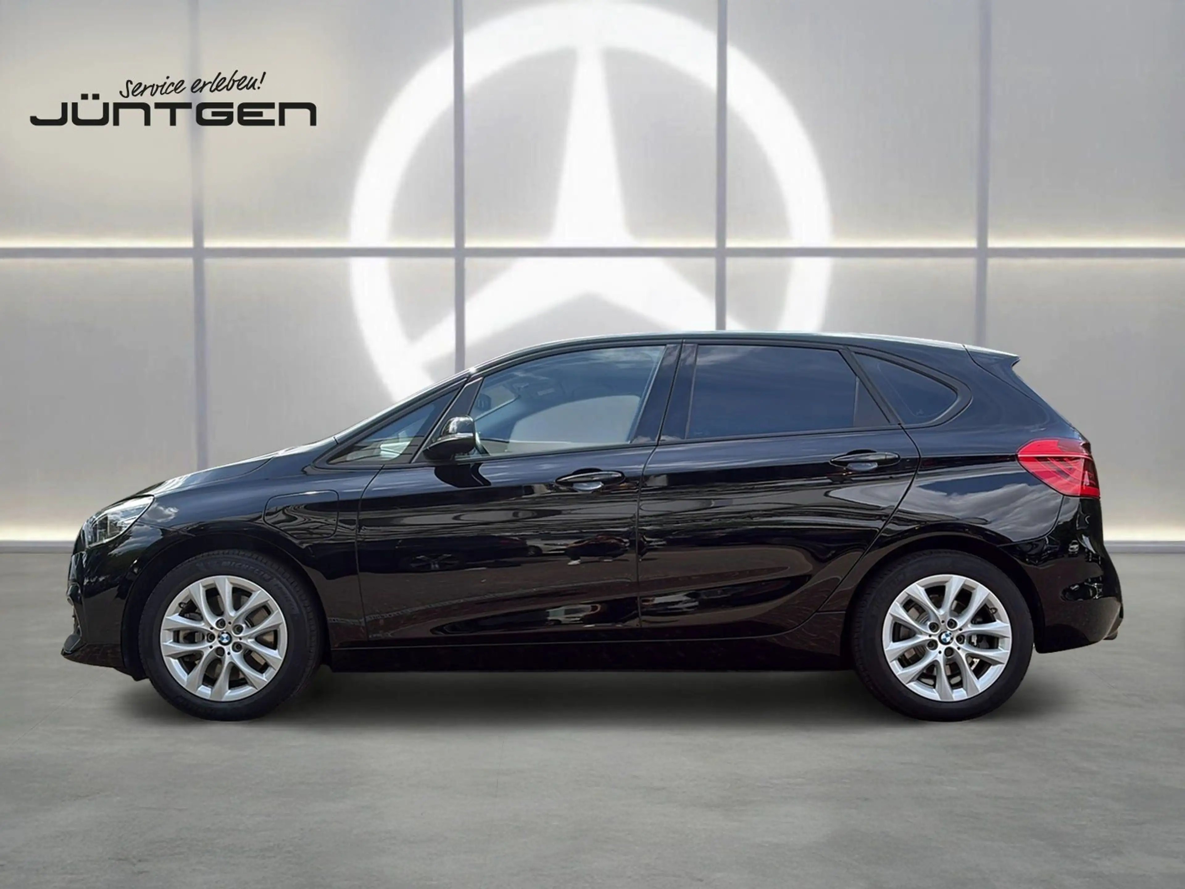 BMW 225 xe Active Tourer NAVI RFK ALLRAD FAHRASSIST — photo 5