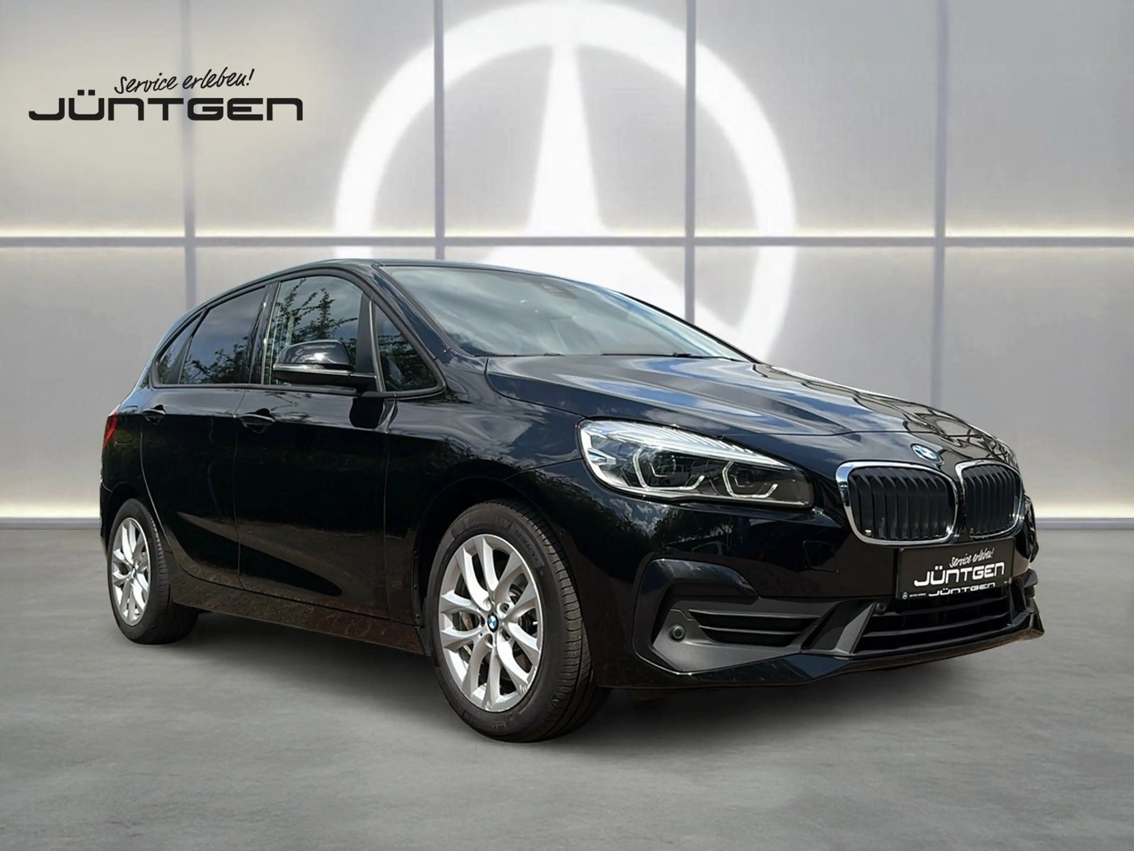 BMW 225 xe Active Tourer NAVI RFK ALLRAD FAHRASSIST