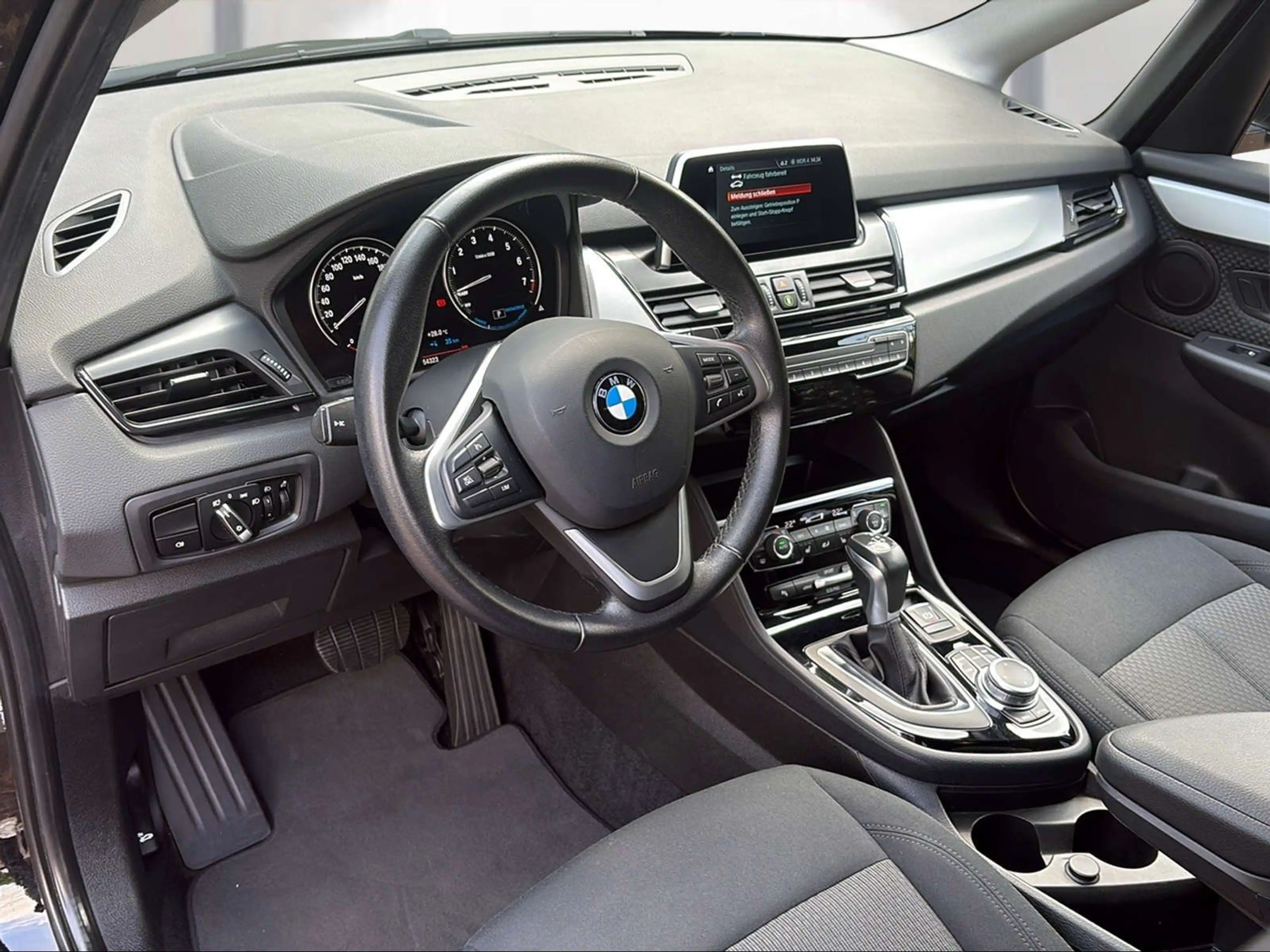 BMW 225 xe Active Tourer NAVI RFK ALLRAD FAHRASSIST — photo 14