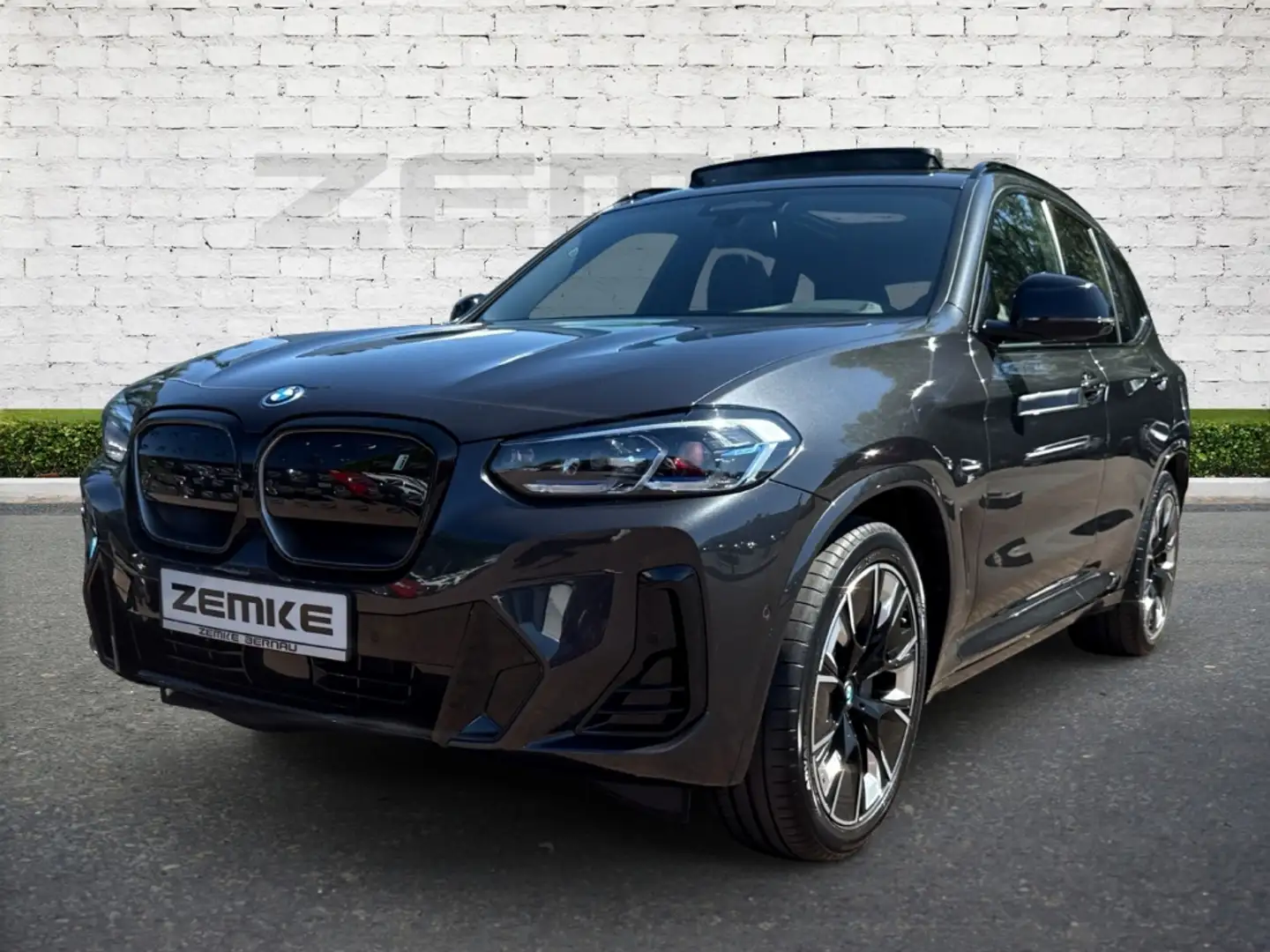 BMW iX3 Impressive BEV Laserlicht Sportpaket AHK-klappbar Grau - 2