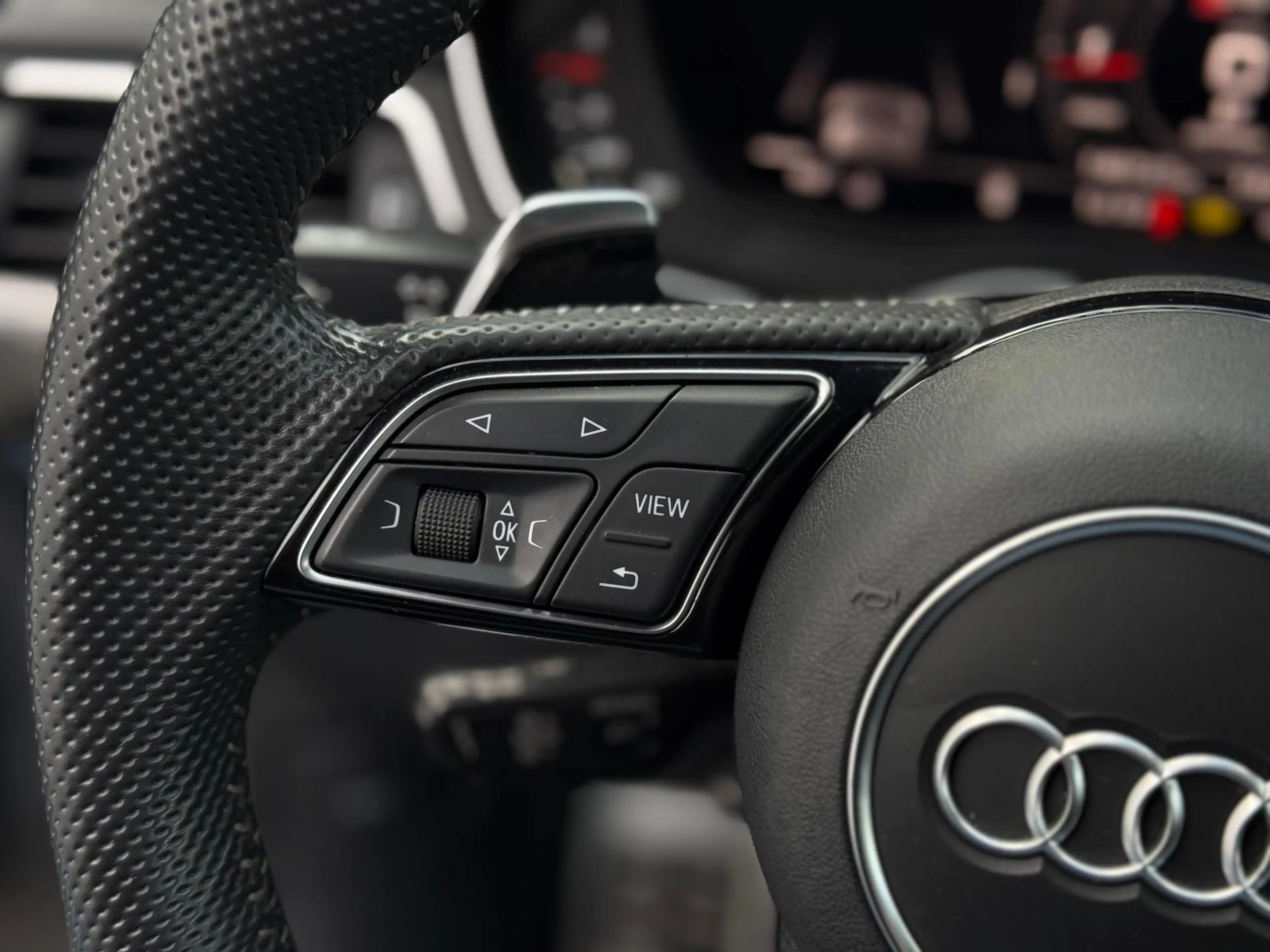 Audi RS4 Audi RS4 Avant Quattro *ACC*Matrix*DriveSelect*B&O — photo 14