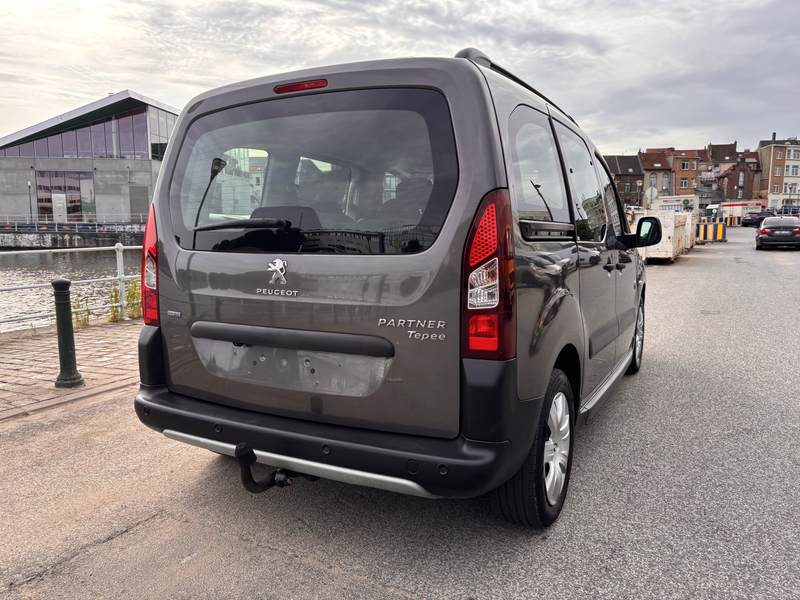 Peugeot Partner Partner Tepee Outdoor 1.6 BlueHDi Outdoor S — photo 5