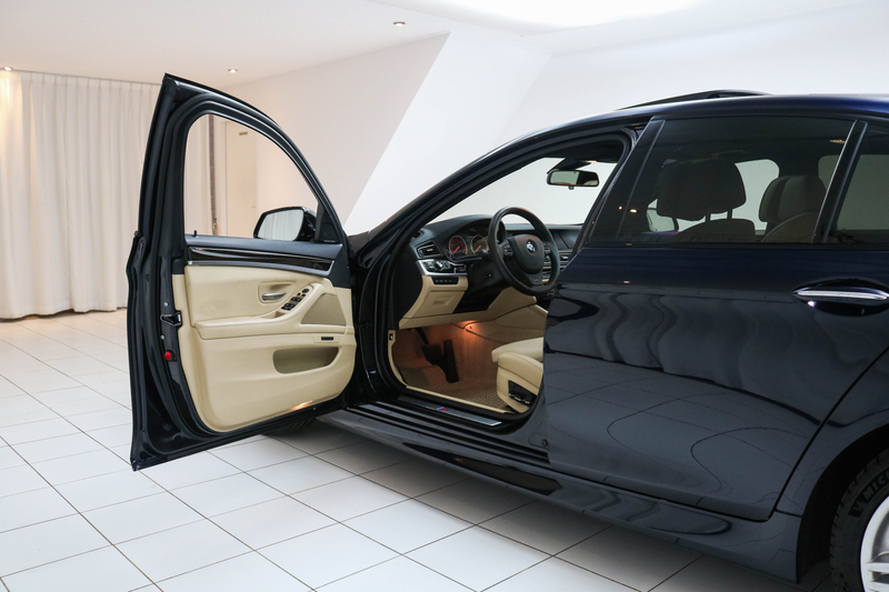 BMW 550 550i High Executive M Sport - 2 owners / 1st paint — photo 7