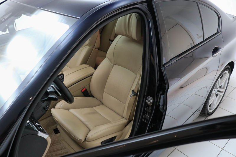 BMW 550 550i High Executive M Sport - 2 owners / 1st paint — photo 9