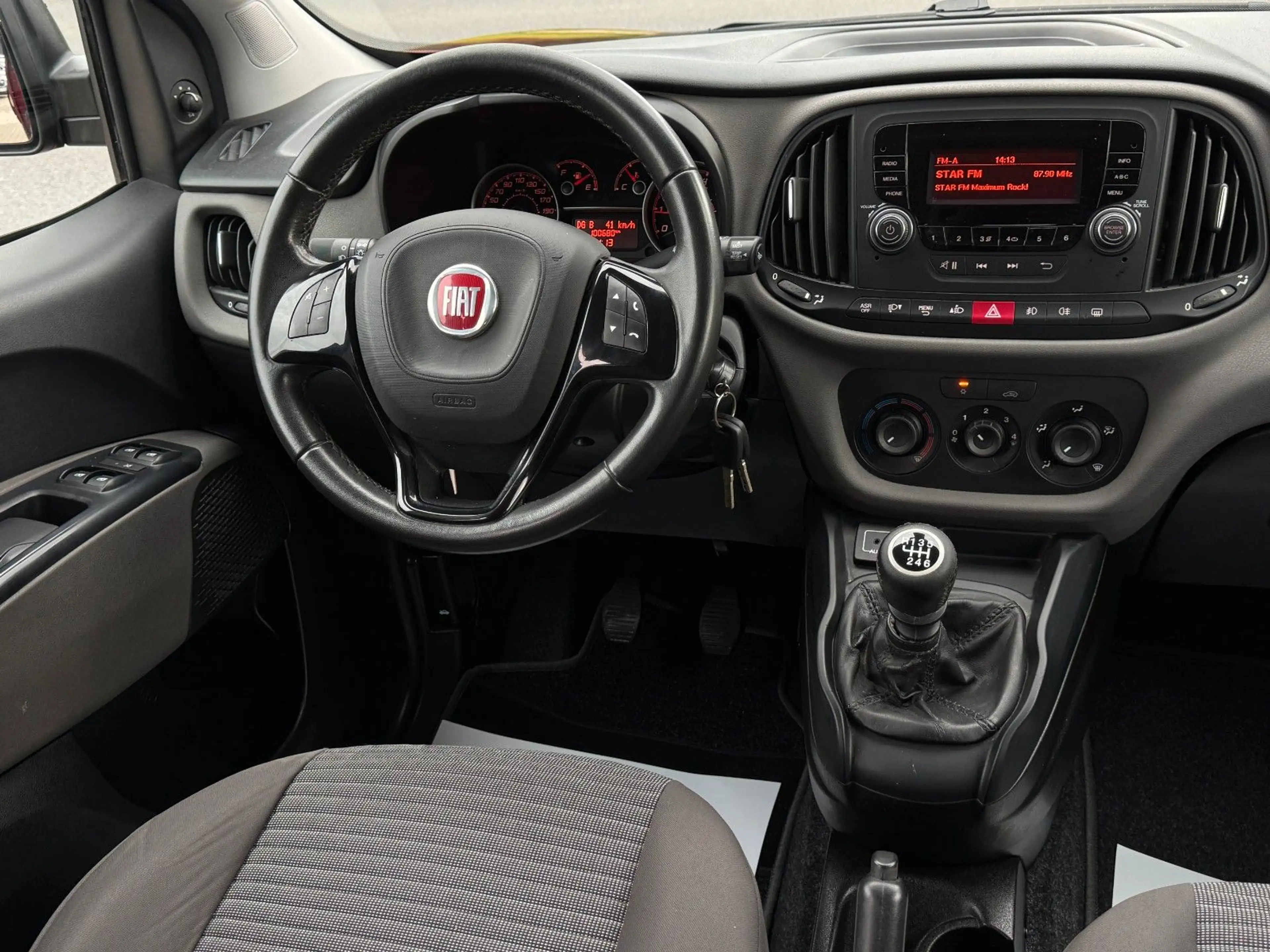 Fiat Doblo 1.4 Lounge*Klima*AHK*4Season*ZR+TÜV NEU — photo 13