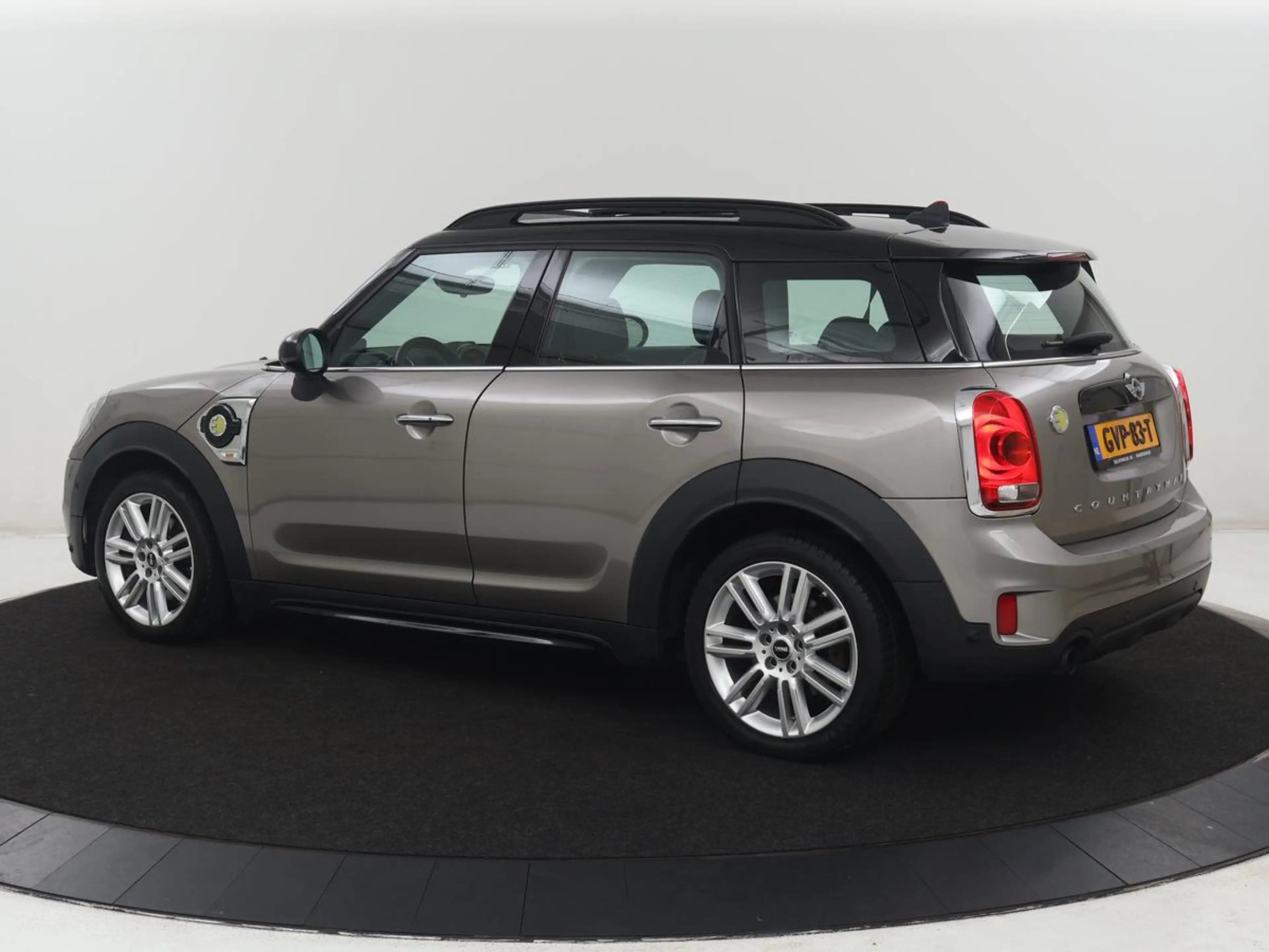 MINI Cooper SE Countryman 1.5 ALL4 | 83,4% | Panoramadak | Leder | Stoelverw — photo 2