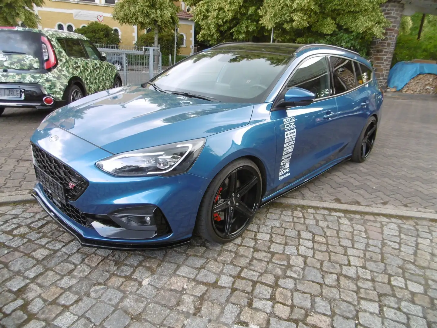 Ford Focus ST Performance DAB LED Panoramadach Blau - 1