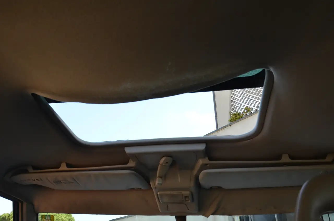 Land Rover Discovery 5p 2.0i 16v Luxury, foto 12
