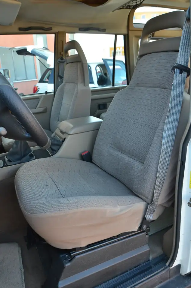 Land Rover Discovery 5p 2.0i 16v Luxury, foto 6