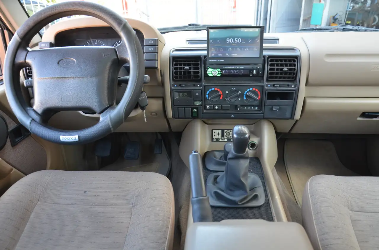 Land Rover Discovery 5p 2.0i 16v Luxury, foto 9