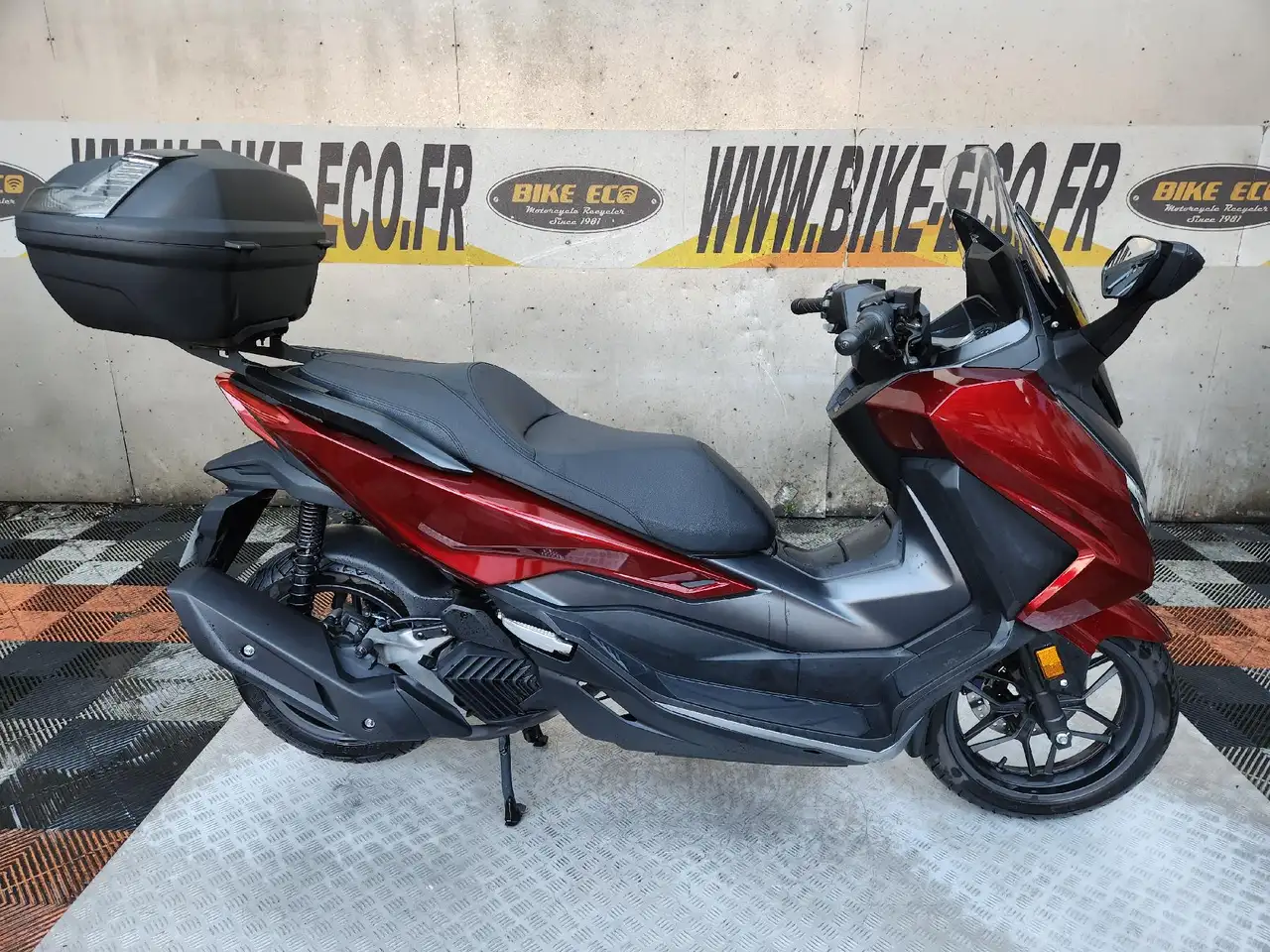 Honda Forza 125