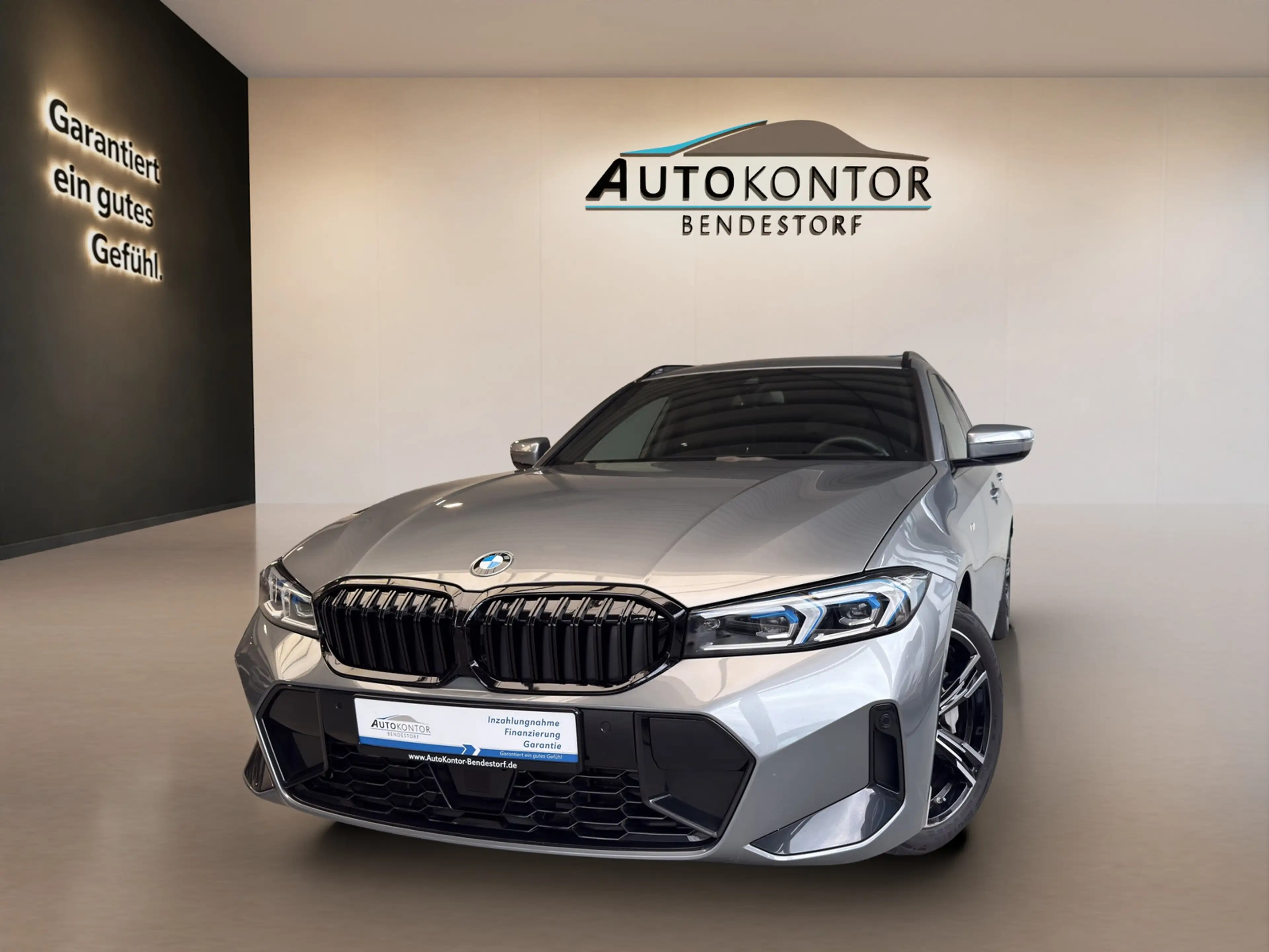 BMW 330 i xDrive M Sport Autom., *LED *Navi *Kamera *ACC
