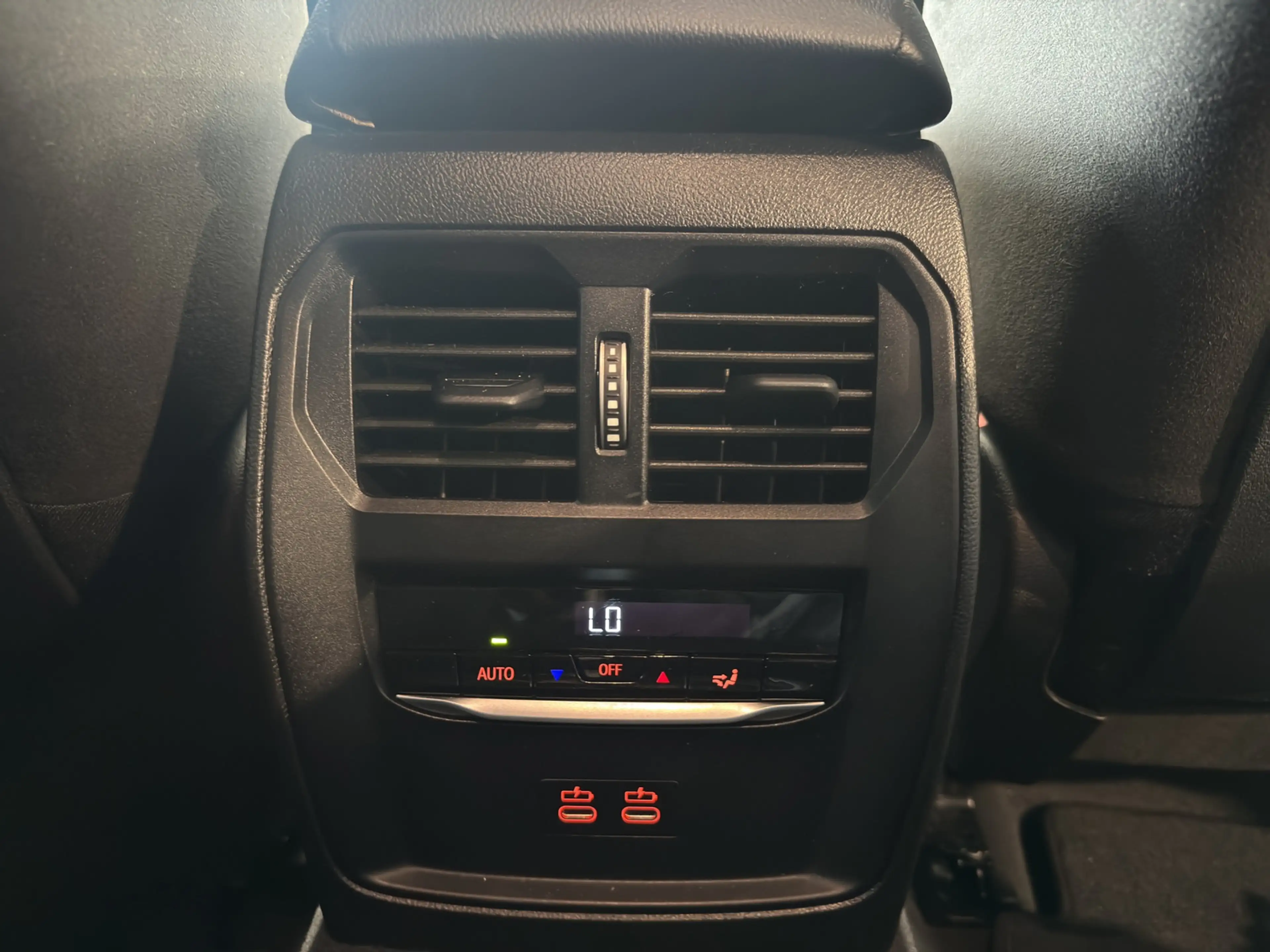 BMW 330 i xDrive M Sport Autom., *LED *Navi *Kamera *ACC — photo 13