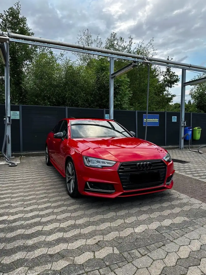 Audi A4 Lim. quattro sport Motorkontrolleuchte an! Rot - 1