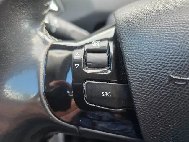 Peugeot 308 view 15