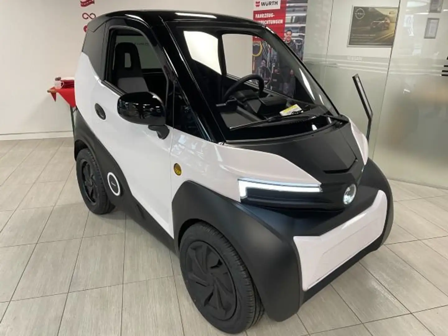 Silence S04 L6e 2 x 5,6 kWh 2 Bat Premium 45 km/h Weiß - 2