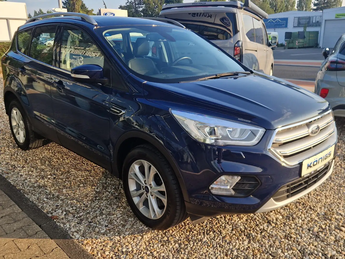 Ford Kuga Titanium "Navigation-Klimaatuomatik-Parkpilot" Bleu - 2
