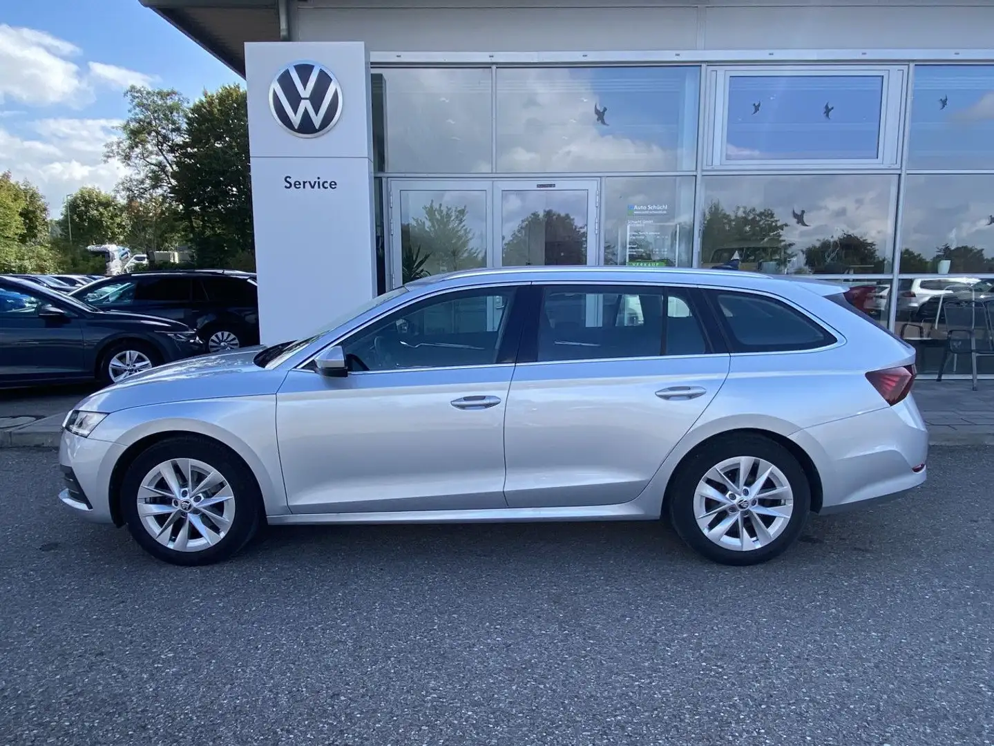 Skoda Octavia Combi 1.5 TSI DSG e-TEC Style 17"+NAVI-C Silber - 2