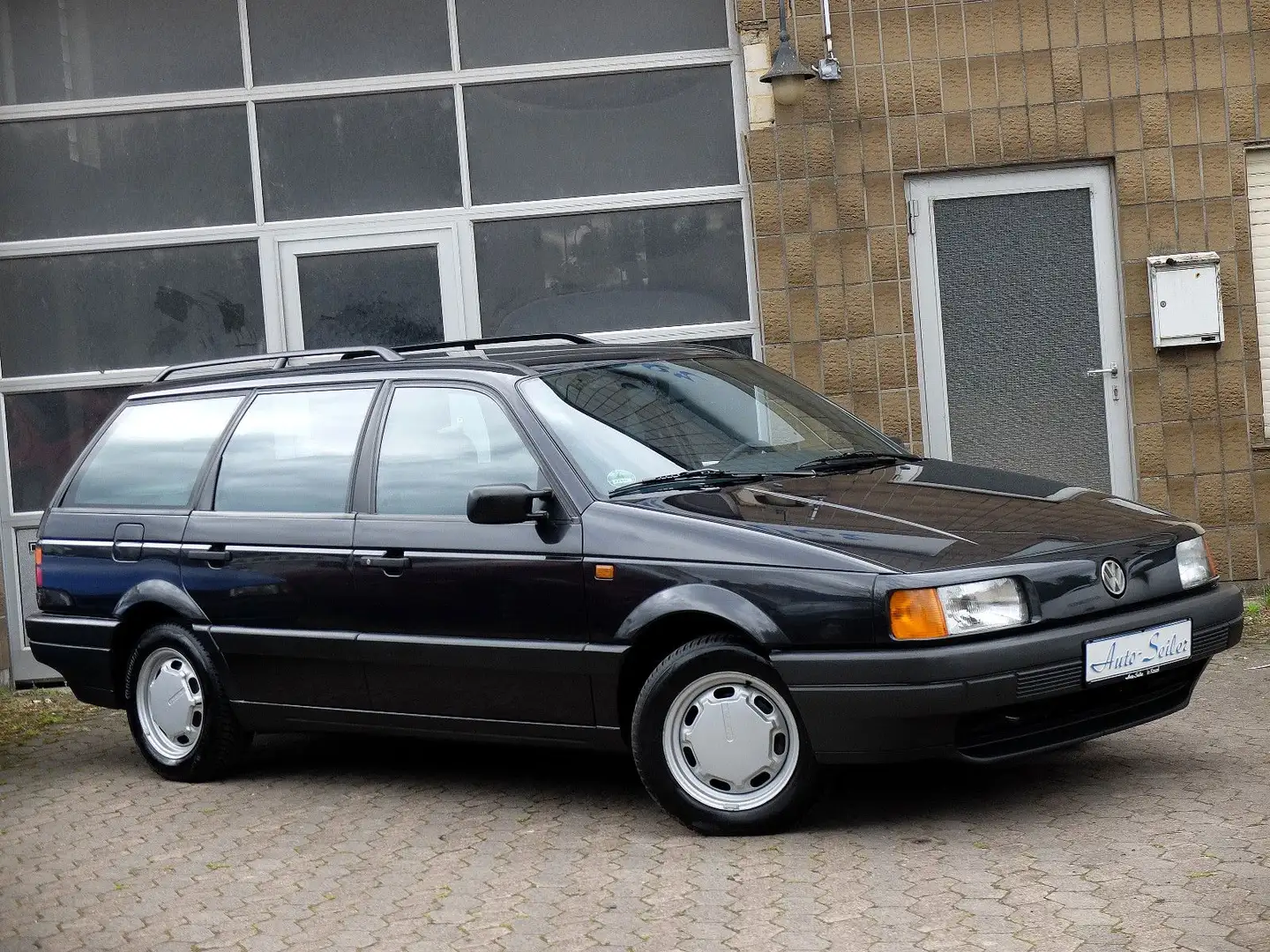 Volkswagen Passat Variant 1.Hand-86Tkm-H-Zulassung-Makellos Negro - 1