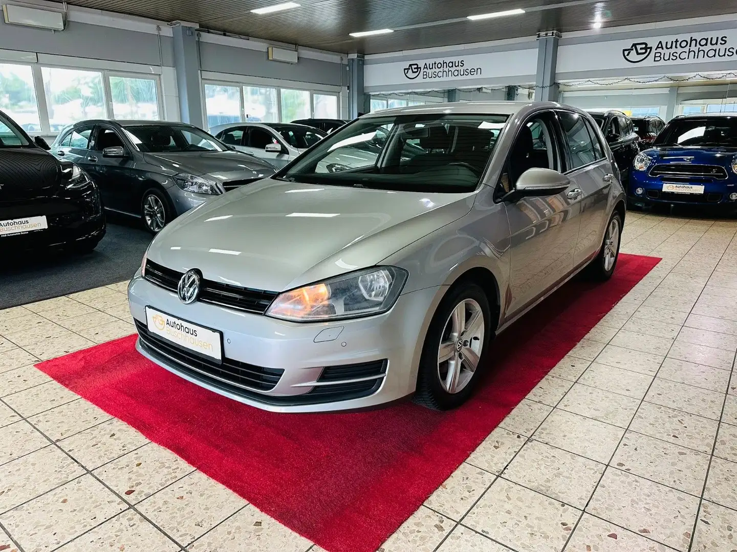 Volkswagen Golf VII 1.2TSI Lim. Comfortline*1.Hand*TÜV+Insp Argent - 1