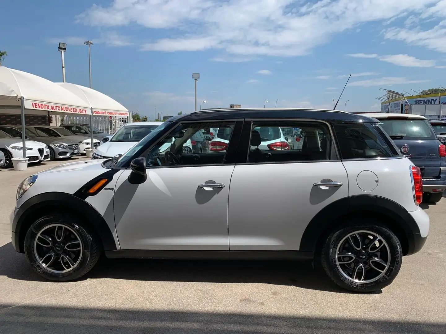 MINI Cooper D Countryman Mini Countryman 1.6 Cooper D Blanc - 2