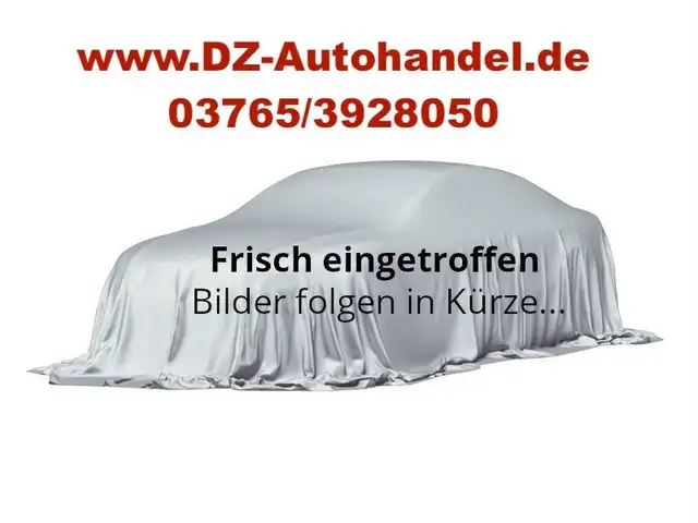 Volvo V90 Kombi Momentum 94 tkm, Leder, Navi